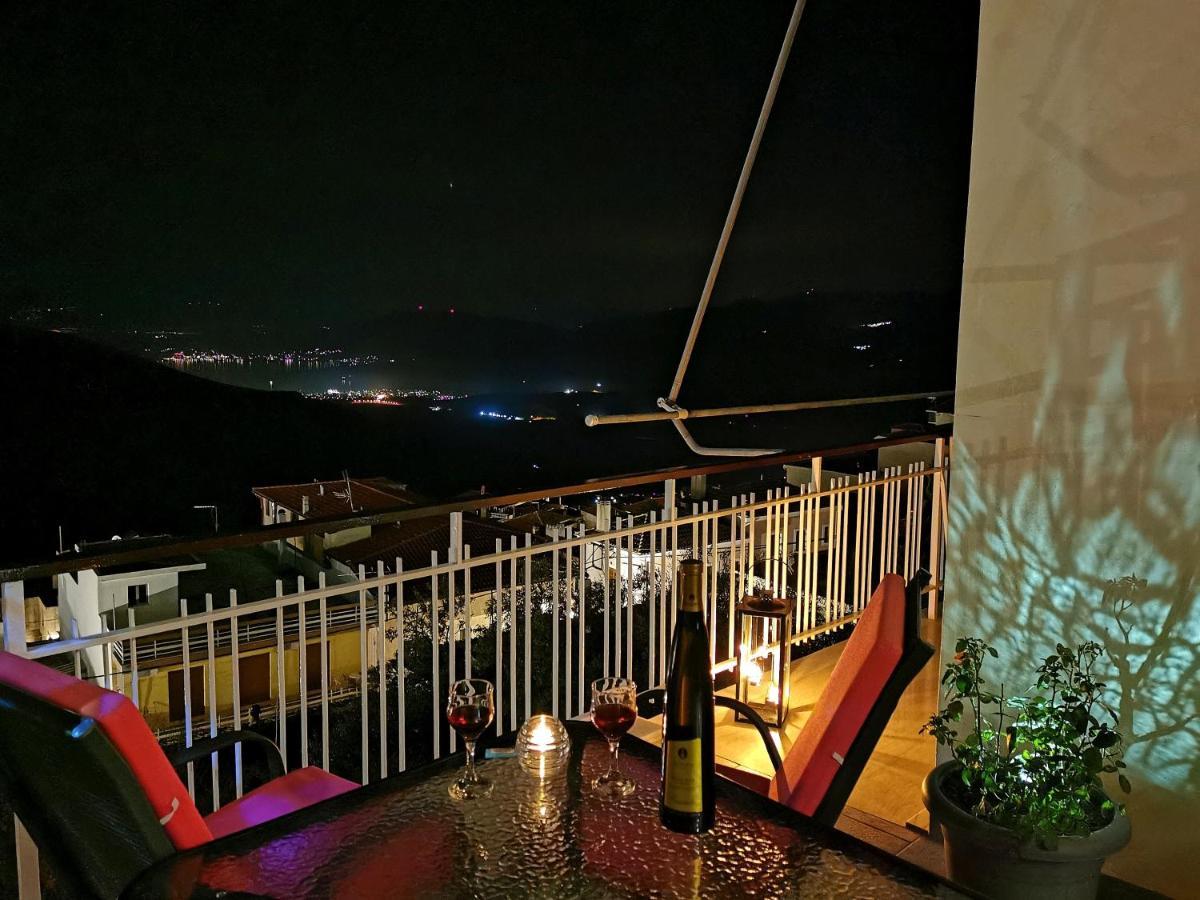Delphic Horizons Apartment Ngoại thất bức ảnh